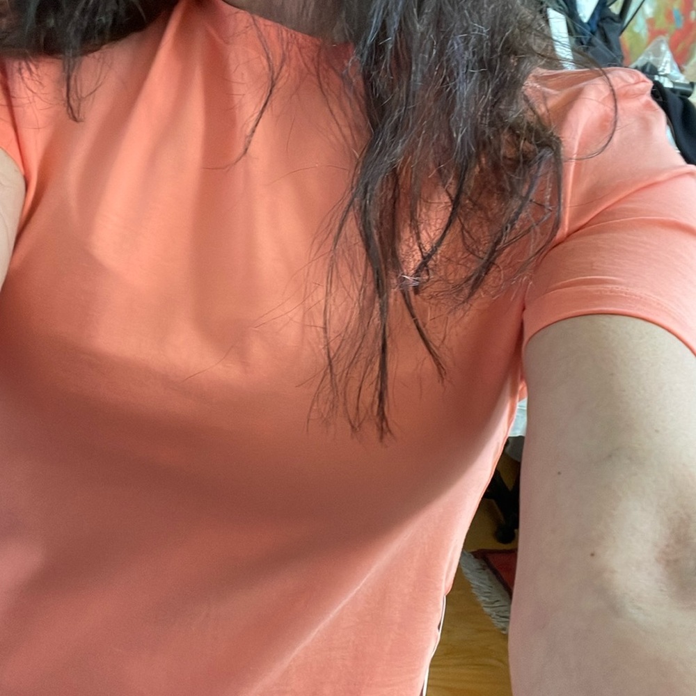 Lululemon Love Tee Sunny Coral Sz 2 NWT